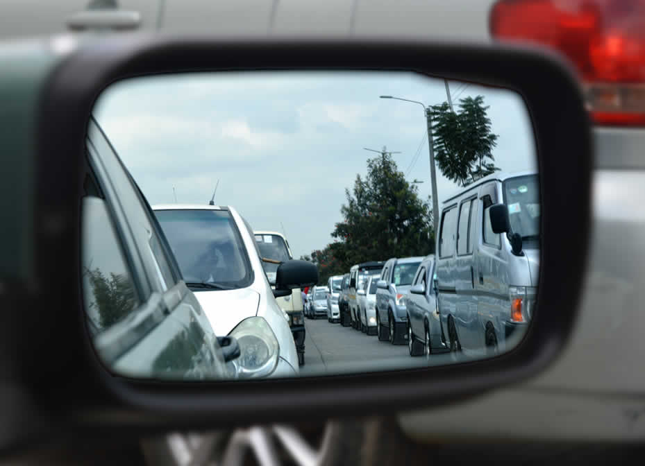 It's easier to drive automatic cars in queues of traffic